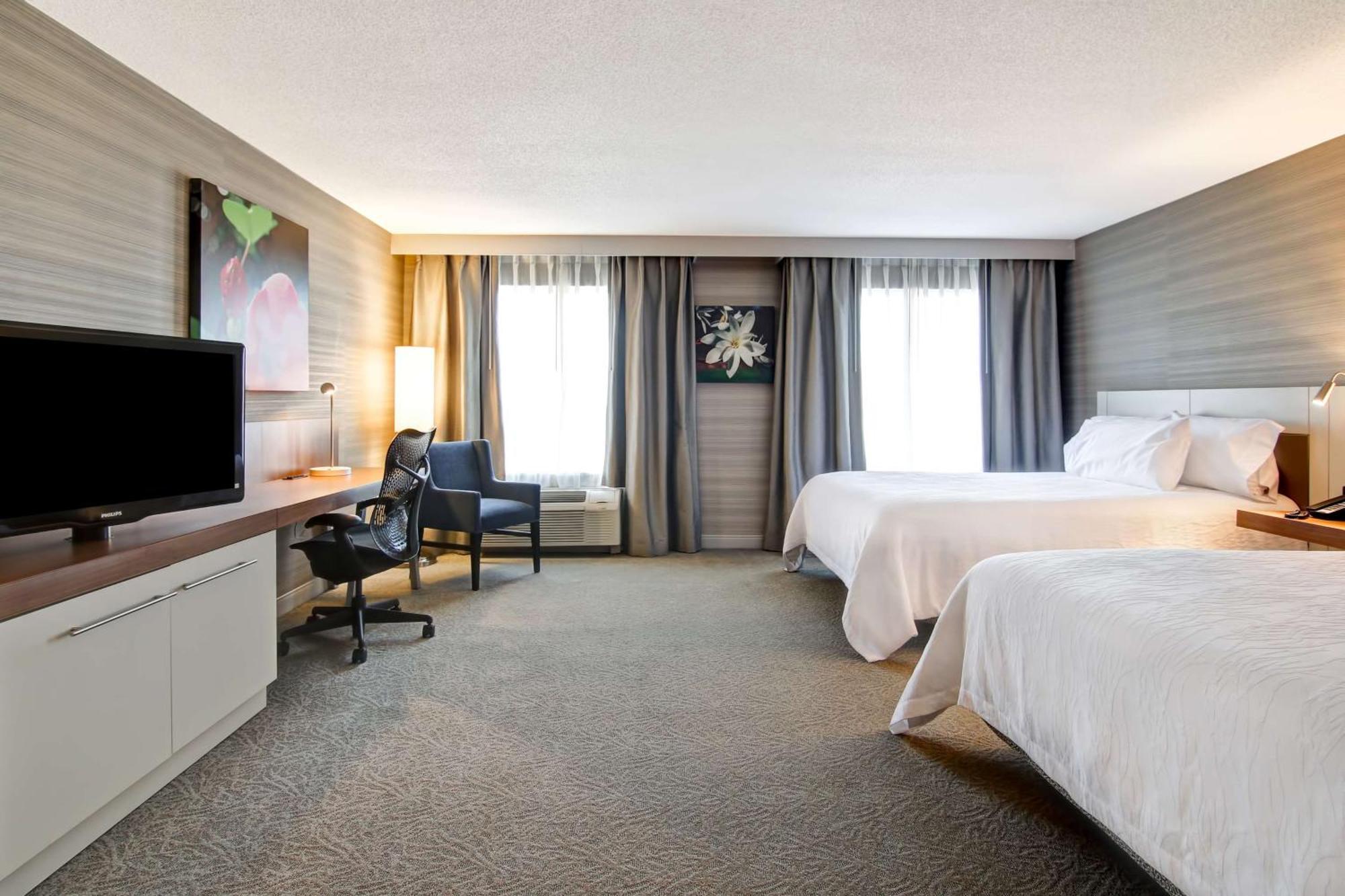 Hilton Garden Inn Toronto/Mississauga Exterior photo