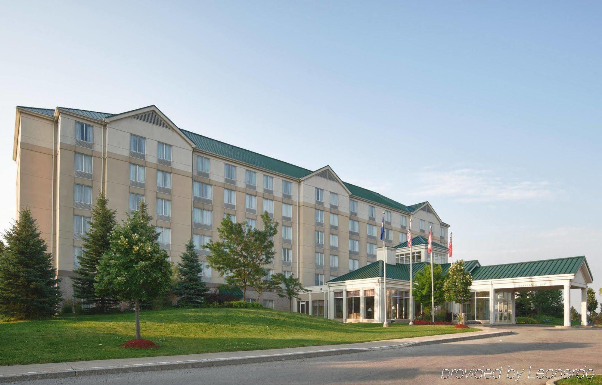 Hilton Garden Inn Toronto/Mississauga Exterior photo